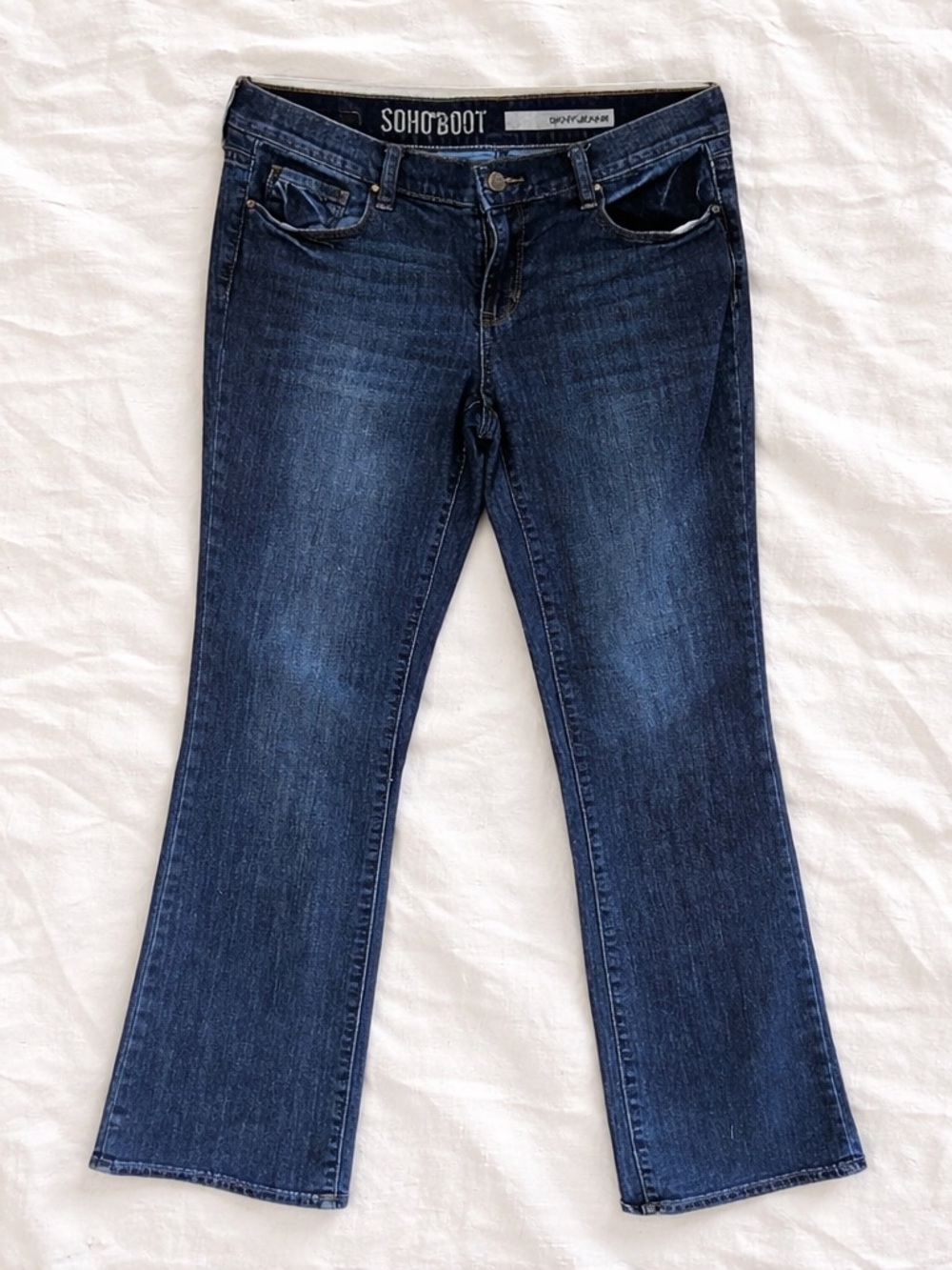 DKNY Jeans Soho Boot Bootcut Denim Women’s Size 2×30 Y2K Mid-Rise